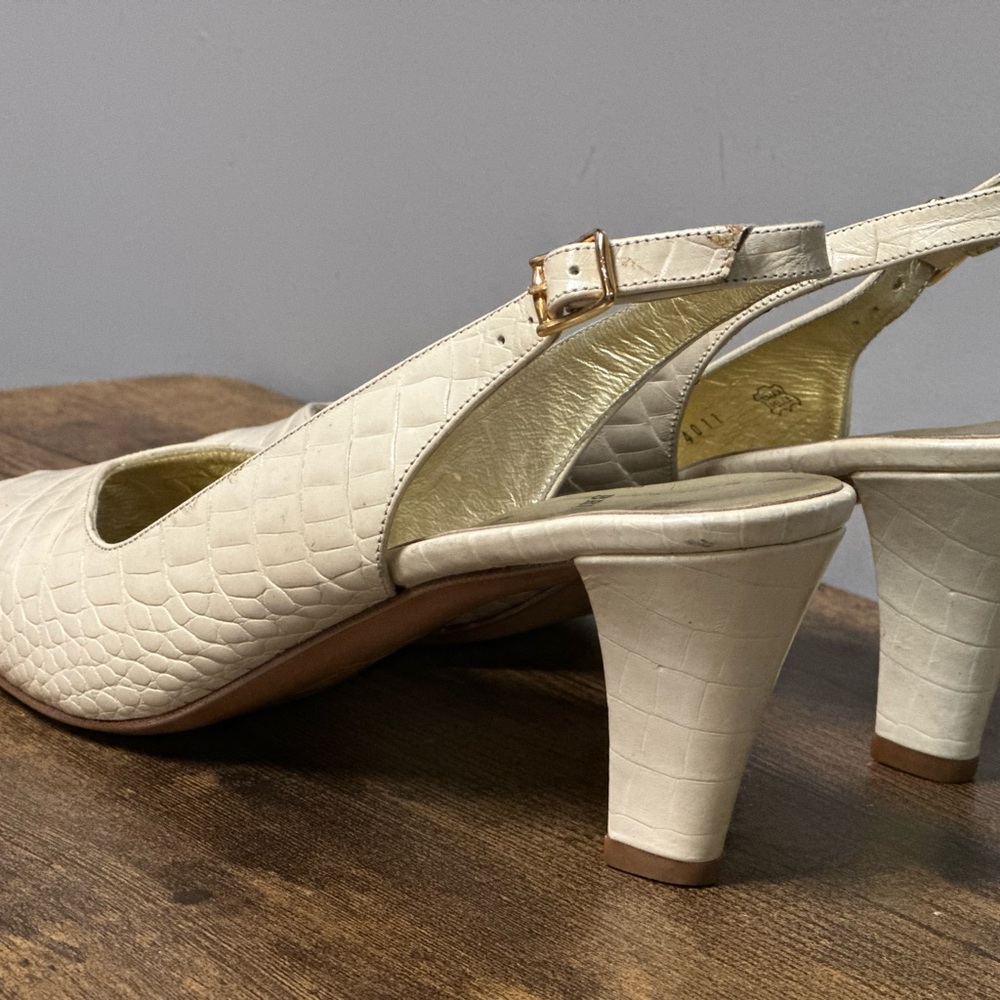 Vintage Bruno Magli kitten heels size 8 croc detail - Picture 6 of 9